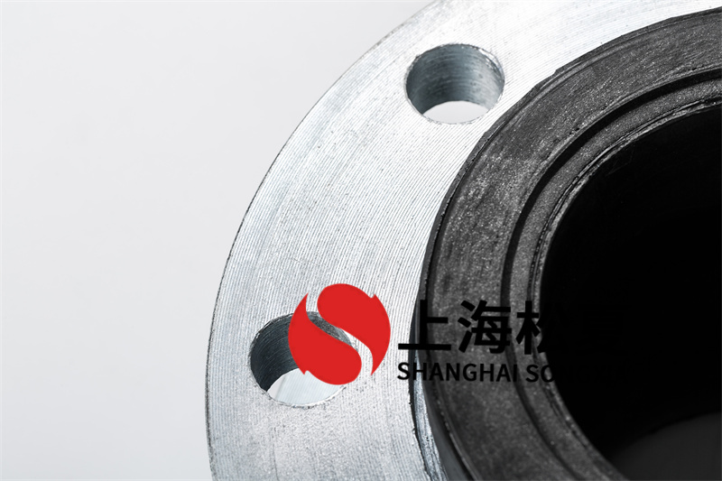 為什么說(shuō)DN100消防吸水泵橡膠接頭是一款高性能的產(chǎn)品？